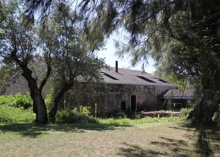 Acquavilla * بومبال