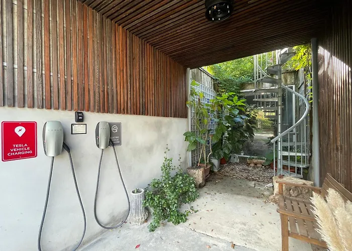 مزرعة للإقامة Acquavilla