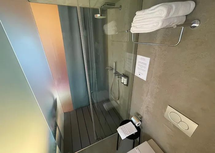 Acquavilla * بومبال