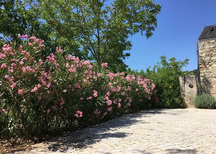 Acquavilla مزرعة للإقامة *